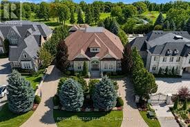 A 4 Bedroom Modern House for Sale